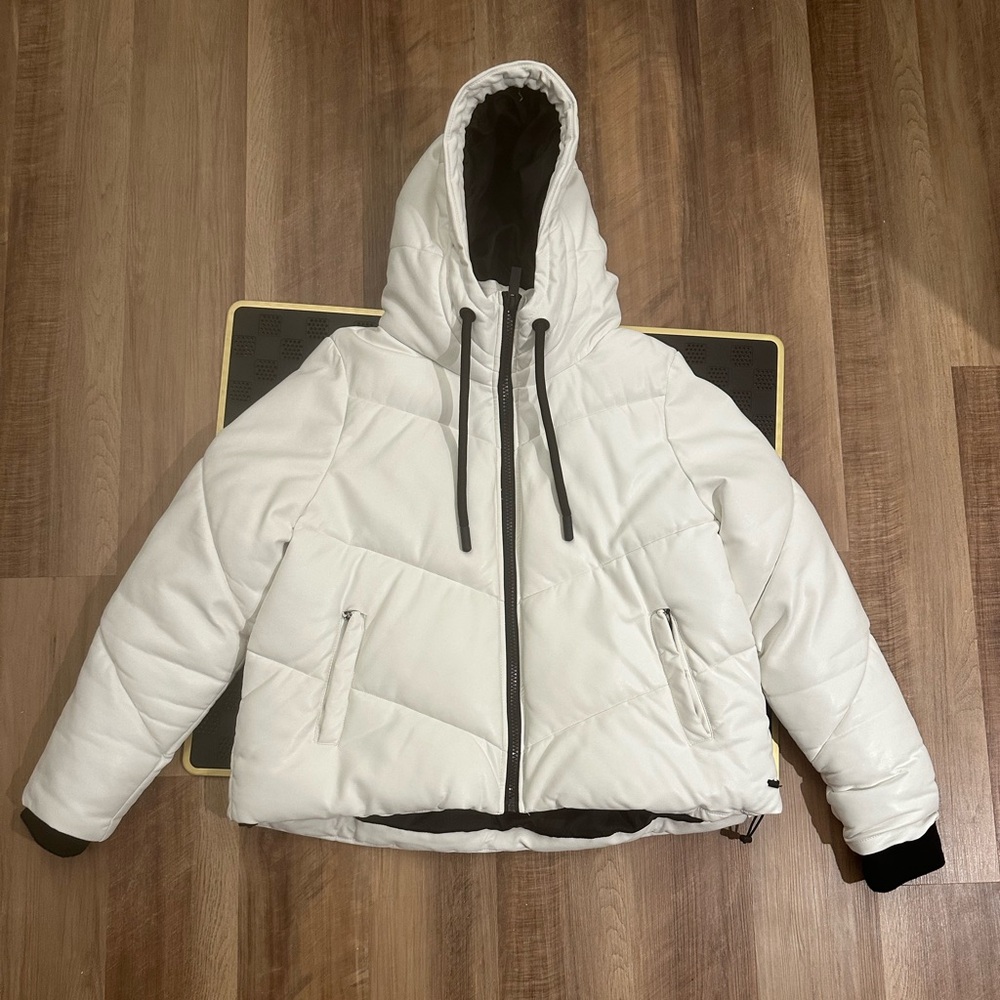 Andrew Marc Vegan Leather Puffer Jacket Winter White Women’s XL